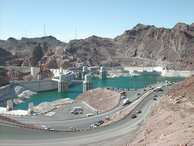 <b>Hover Dam
