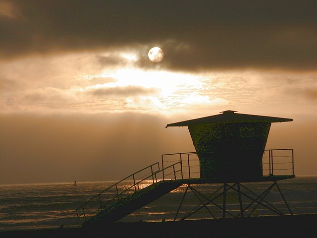 <b>in Oceanside Harbor